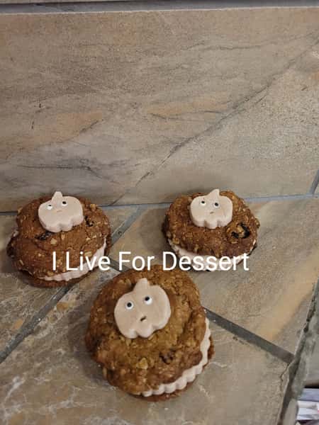 Oatmeal Raisin Cookie Sandwich 12 Count Order By 2PM For Next Day Tue - Fri 