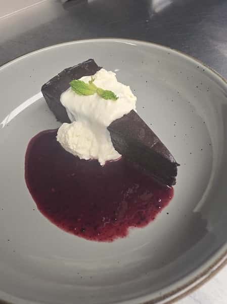 Chocolate Flourless Cake