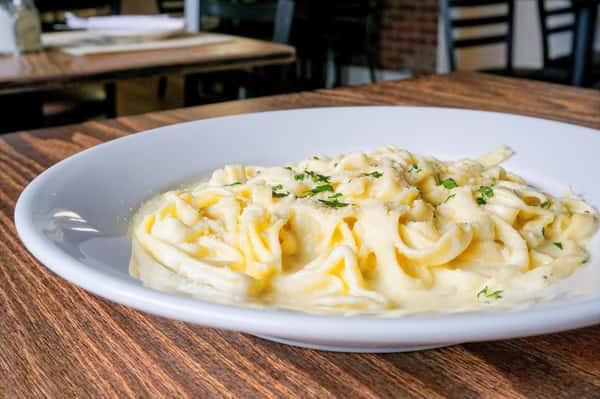 Fettuccine Alfredo