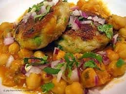 Aloo Tikki Chaat
