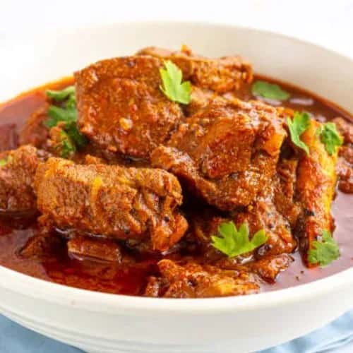 Chicken curry with seasoning