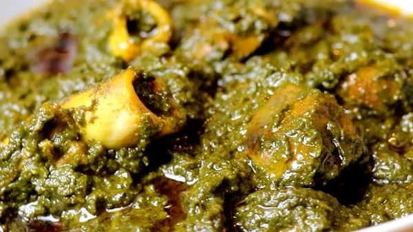 Saag Goat (Half Tray)