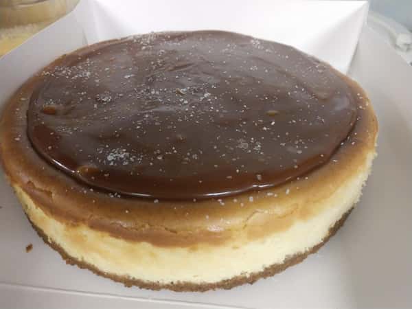 salted caramel cheesecake