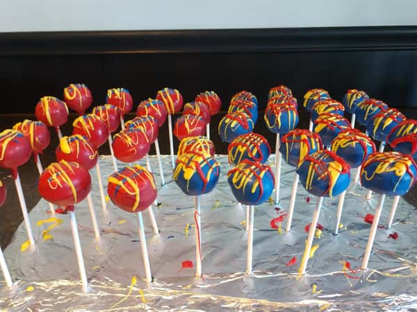 Red Velvet cake pops