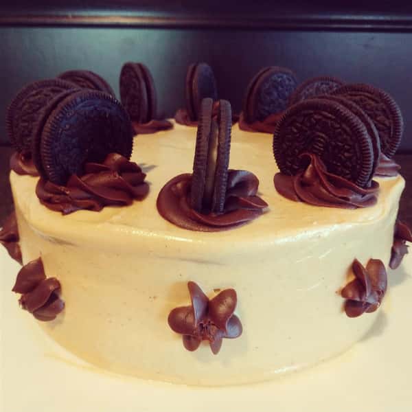 Peanutbutter oreo cake