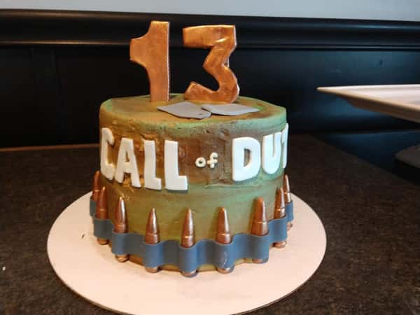 call of duty -Chocolate cake with Marshmallow filling
