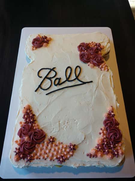 Ball Cupcake Cake