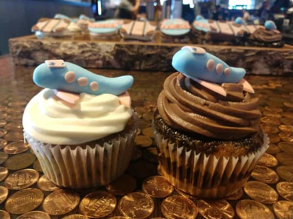 Air Plane Cupcakes