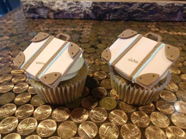 Suit Case Cupcakes