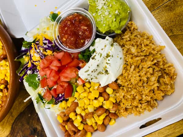 Clean Salad Bowls
