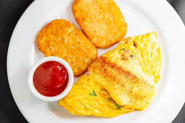 hash browns and omelet