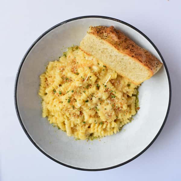 Fusilli Alle Alfredo