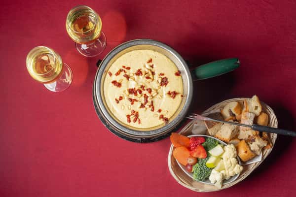 GreekIsle Cheese Fondue