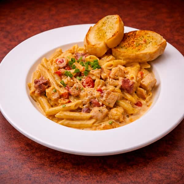 1/2 PAN CHICKEN & ANDOUILLE PASTA