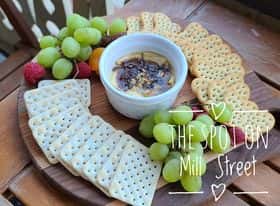 Baked Brie and Crackers