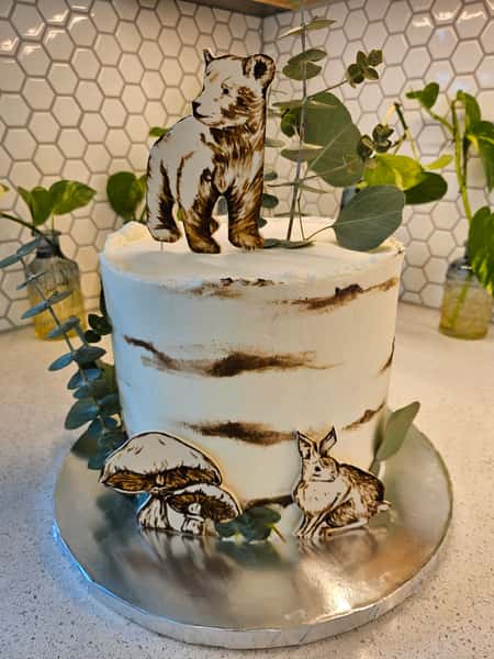 artistic cake