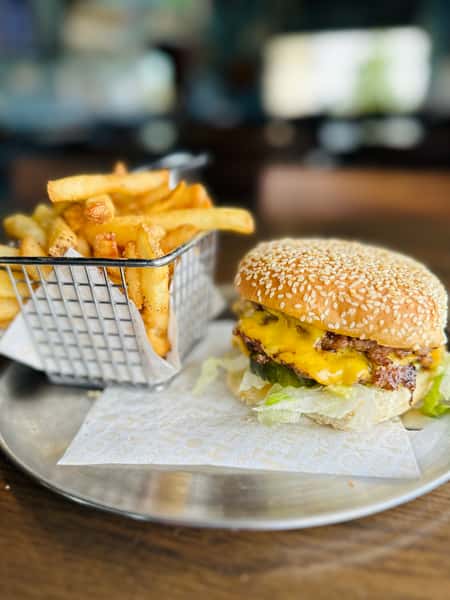 Tavern Smash Burger