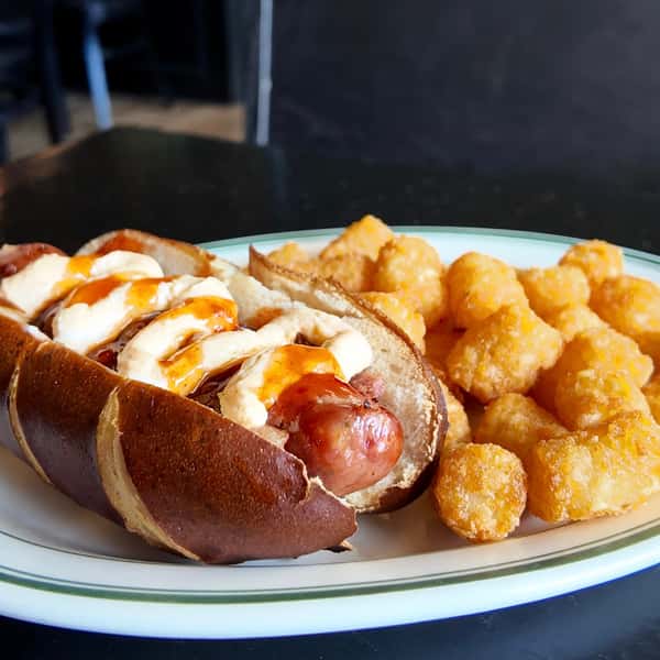 Jalapeño Popper Brat