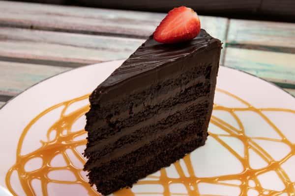 5 Layer Chocolate Ganache Cake