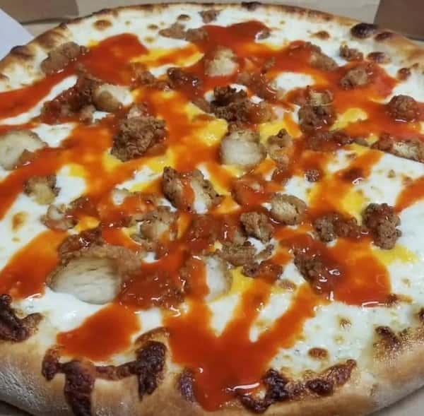 Popolo's Hot Wing | Large 14" - 12 Slices