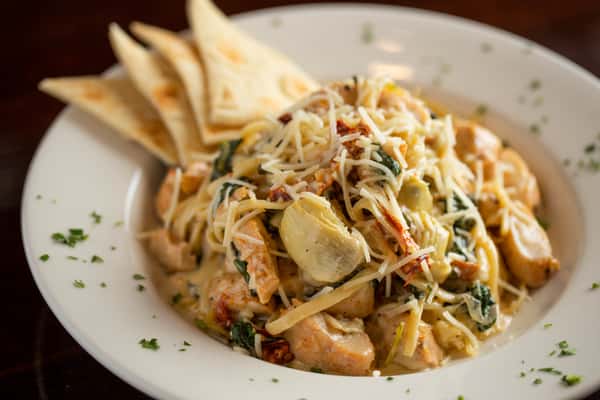 Tuscan Chicken Pasta