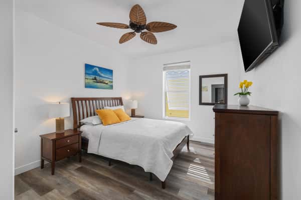 Cosmo Bedroom