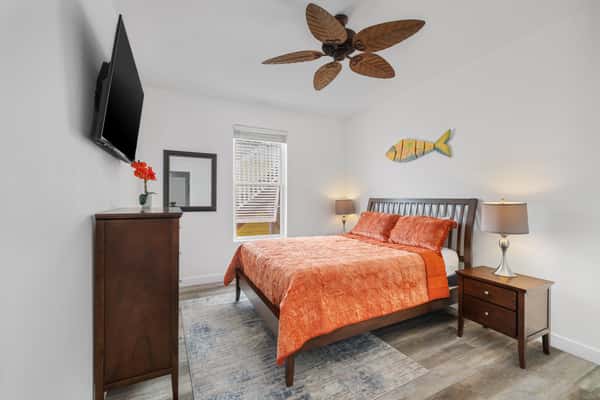 Cosmo Bedroom