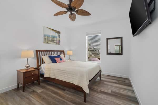 Cosmo Bedroom