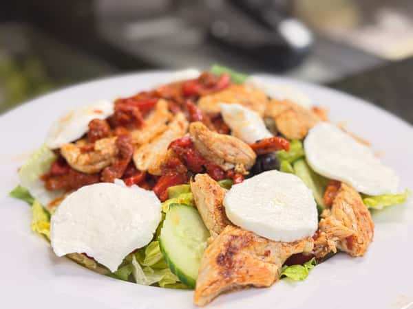 Grilled Chicken Italiano Salad .