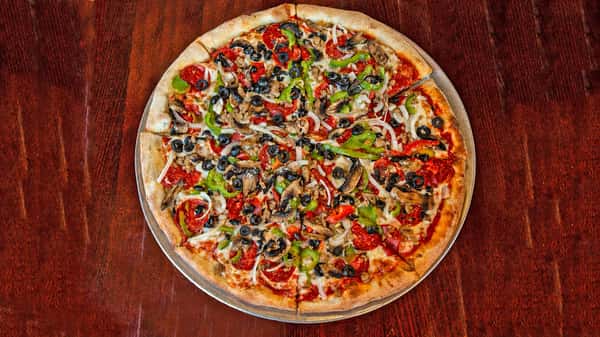 Medium Deluxe Pizza.