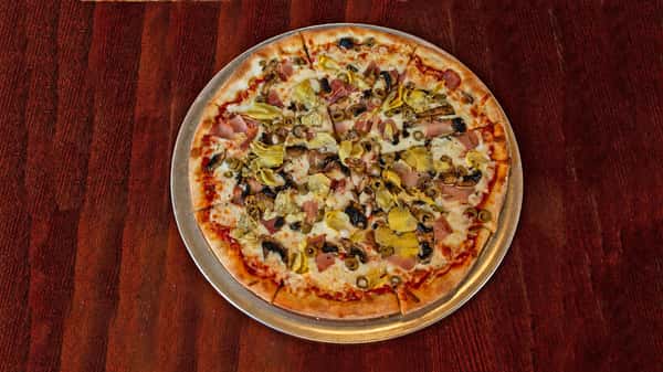Medium Quattro Stagioni Pizza.