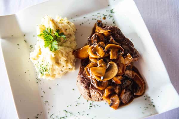 Gallery 350 Grill Steakhouse Steak House in Springfield, MA