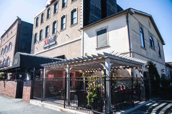 Gallery 350 Grill Steakhouse Steak House in Springfield, MA