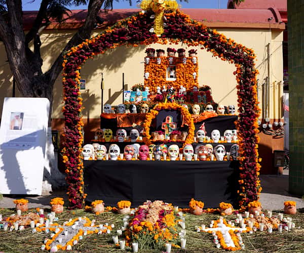 Traditional Day of the Dead alter in Oaxaca, MX.