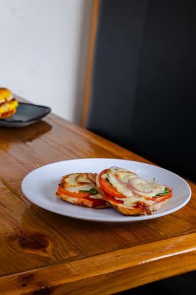 Veggie lovers pizza