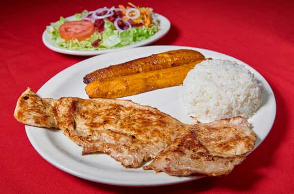 LOMO A LA PLANCHA / GRILLED PORK LOIN