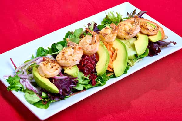 Ensalada con camarones / Grilled shrimp salad