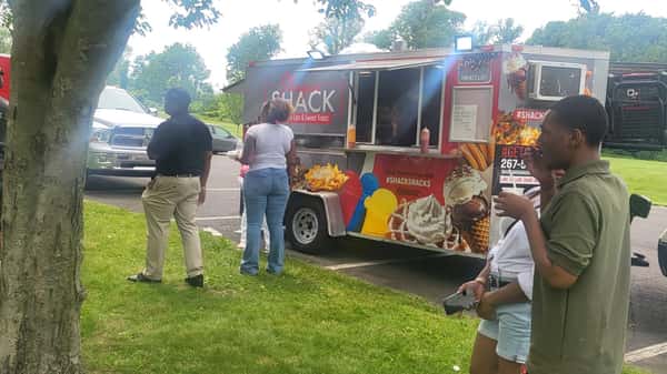 shugar shack food truck event