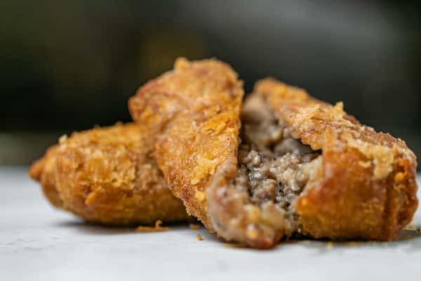 Cheesesteak Egg Roll