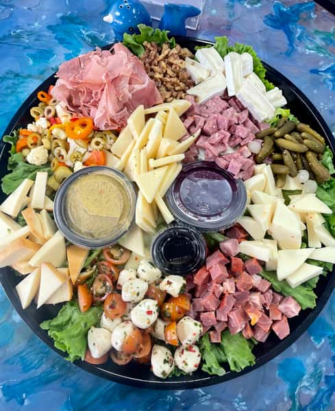 Meat & Cheese Charcuterie Tray