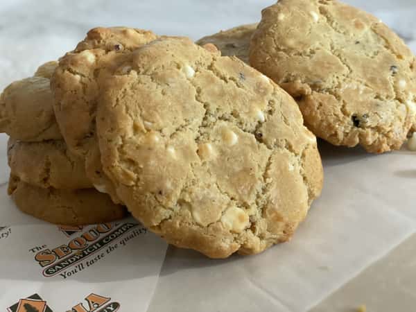 White Chip Nut Cookie (Gluten Free)