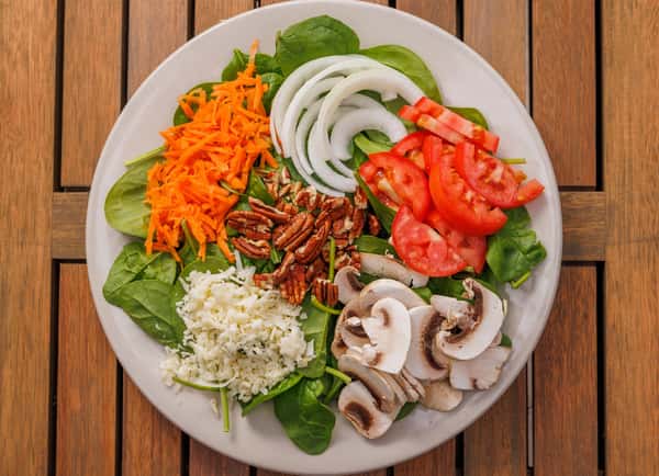 Eat your fruits & veggies… the Mr. Natural way. 🥑🍓🥬✨
From fresh salads and smoothies to açaí bowls, veggie-packed Mexican dishes & more, eating healthy never has to be boring. 🌱
Come get your greens (and all the other colors, too 😉) at Mr. Natural!
•••
Come tus frutas y verduras… al estilo Mr. Natural. 🥑🍓🥬✨
Desde ensaladas frescas y smoothies hasta bowls de açaí y platillos mexicanos llenos de vegetales. 🌱 ¡Comer saludable también puede ser delicioso!
#MrNaturalAustin #AustinEats #VeganAustin #VegetarianAustin #HealthyAustin