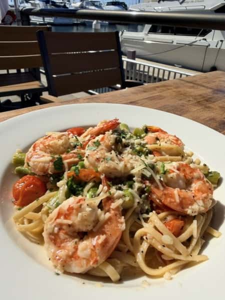 Linguini Shrimp Primavera