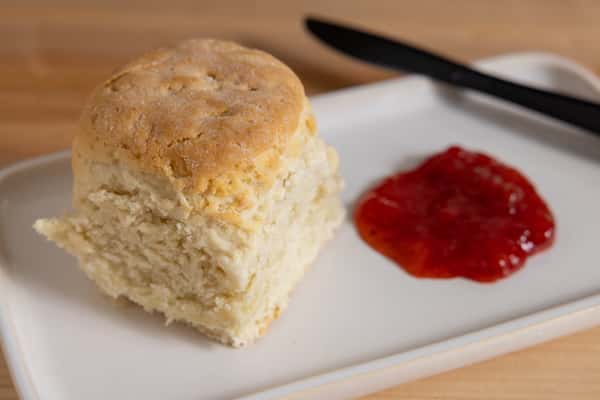 Sand_Dollar_with_Strawberry_Jam_20221010_002