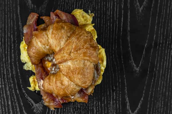 BACON & SAUSAGE CROISSANT SANDWICH