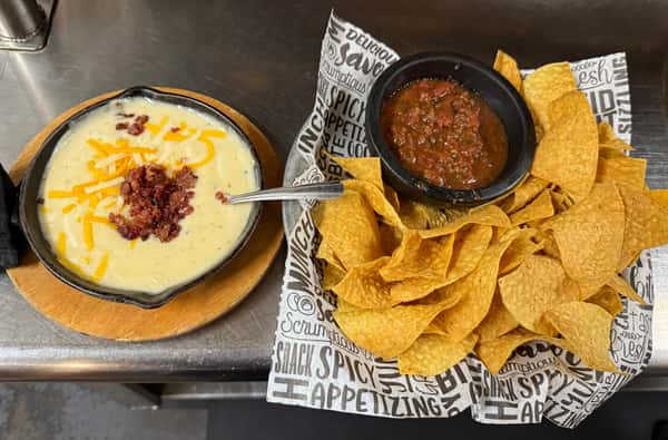 Green Chili Queso Vip