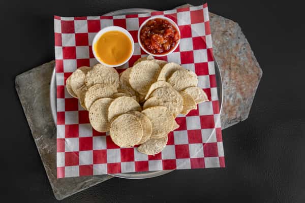 Chips And Cheese With Salsa