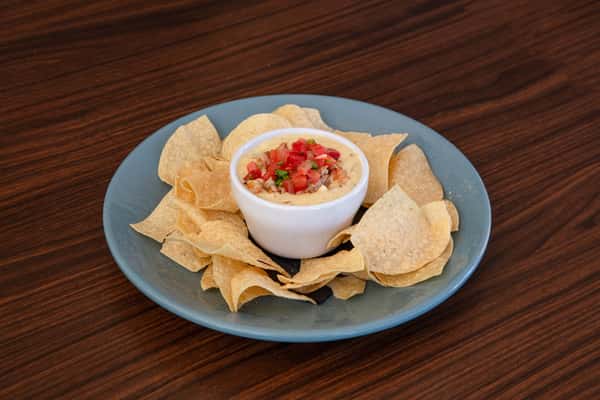 Jalapeno Artichoke Crab Queso Dip