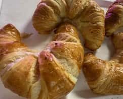 PLAIN CROISSANT