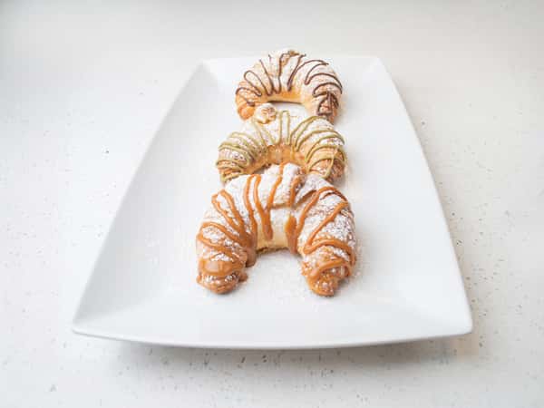 NUTELLA CROISSANT